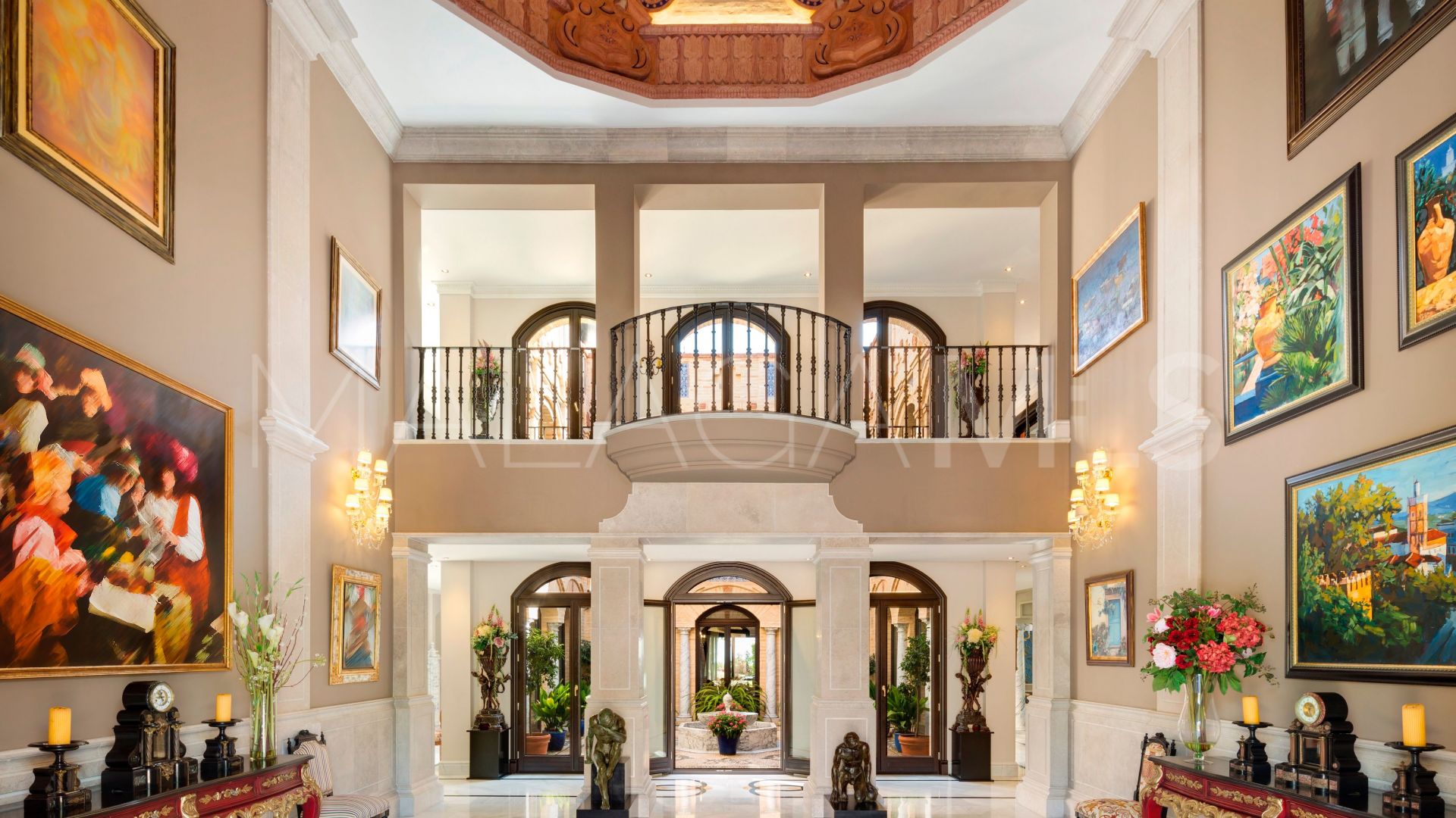 Villa for sale in Sierra Blanca