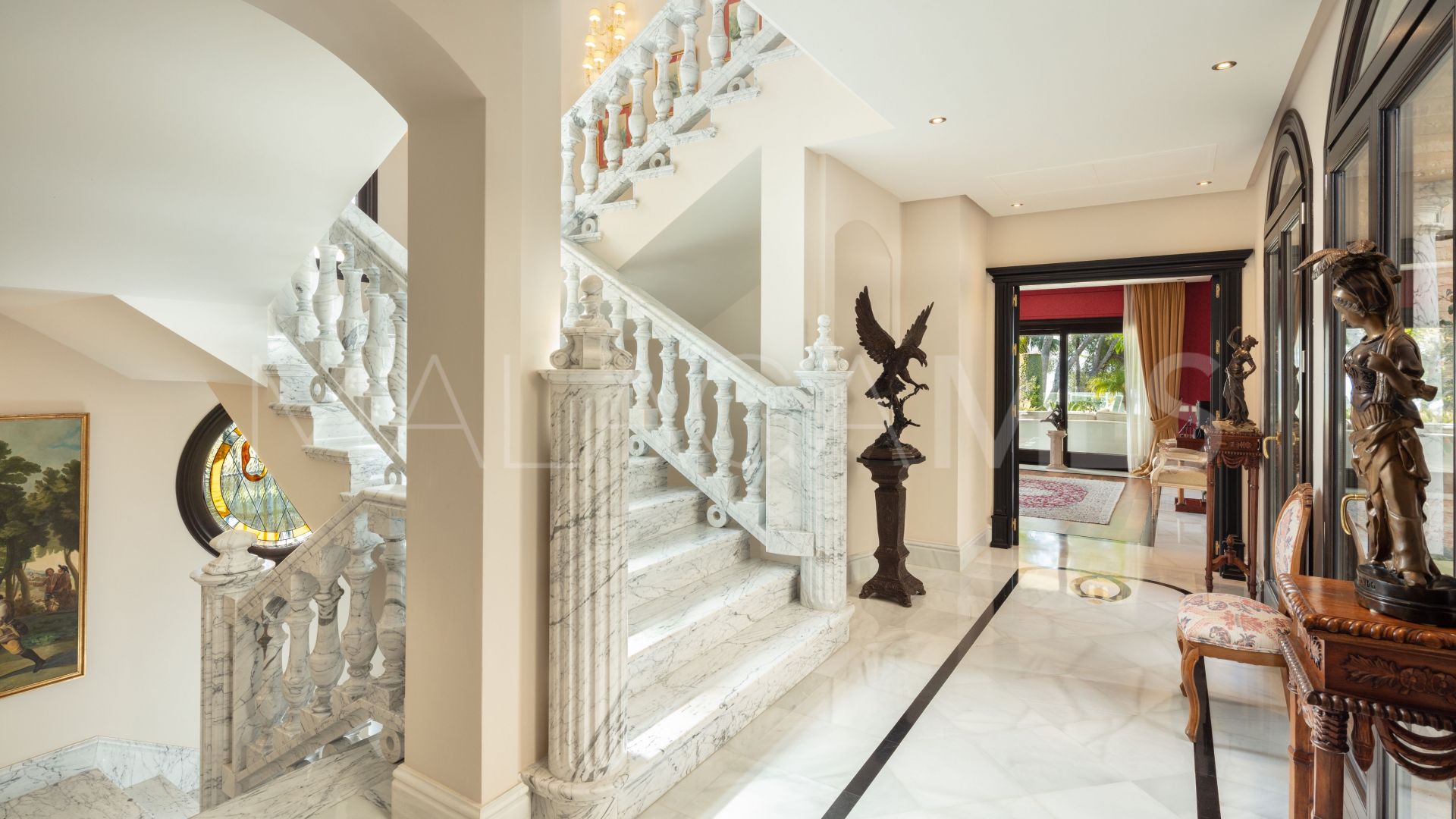 Villa for sale in Sierra Blanca