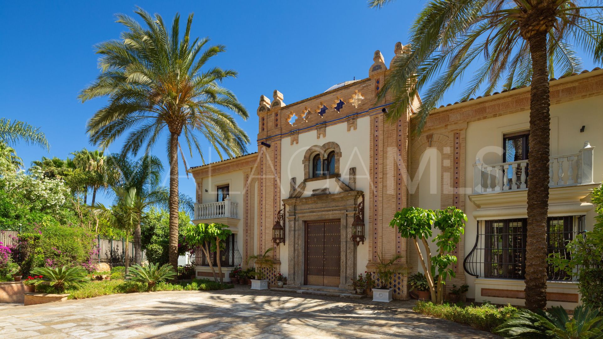 Villa for sale in Sierra Blanca