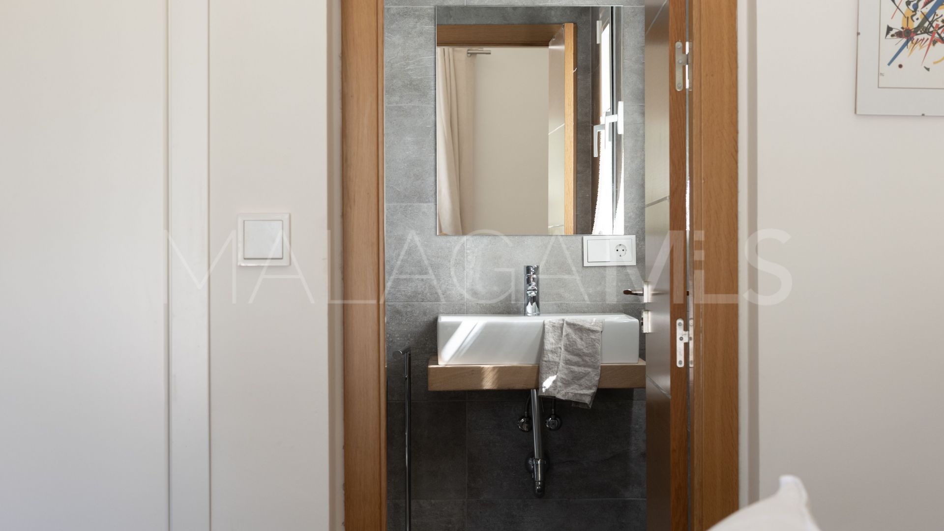 Villa for sale in Nueva Andalucia