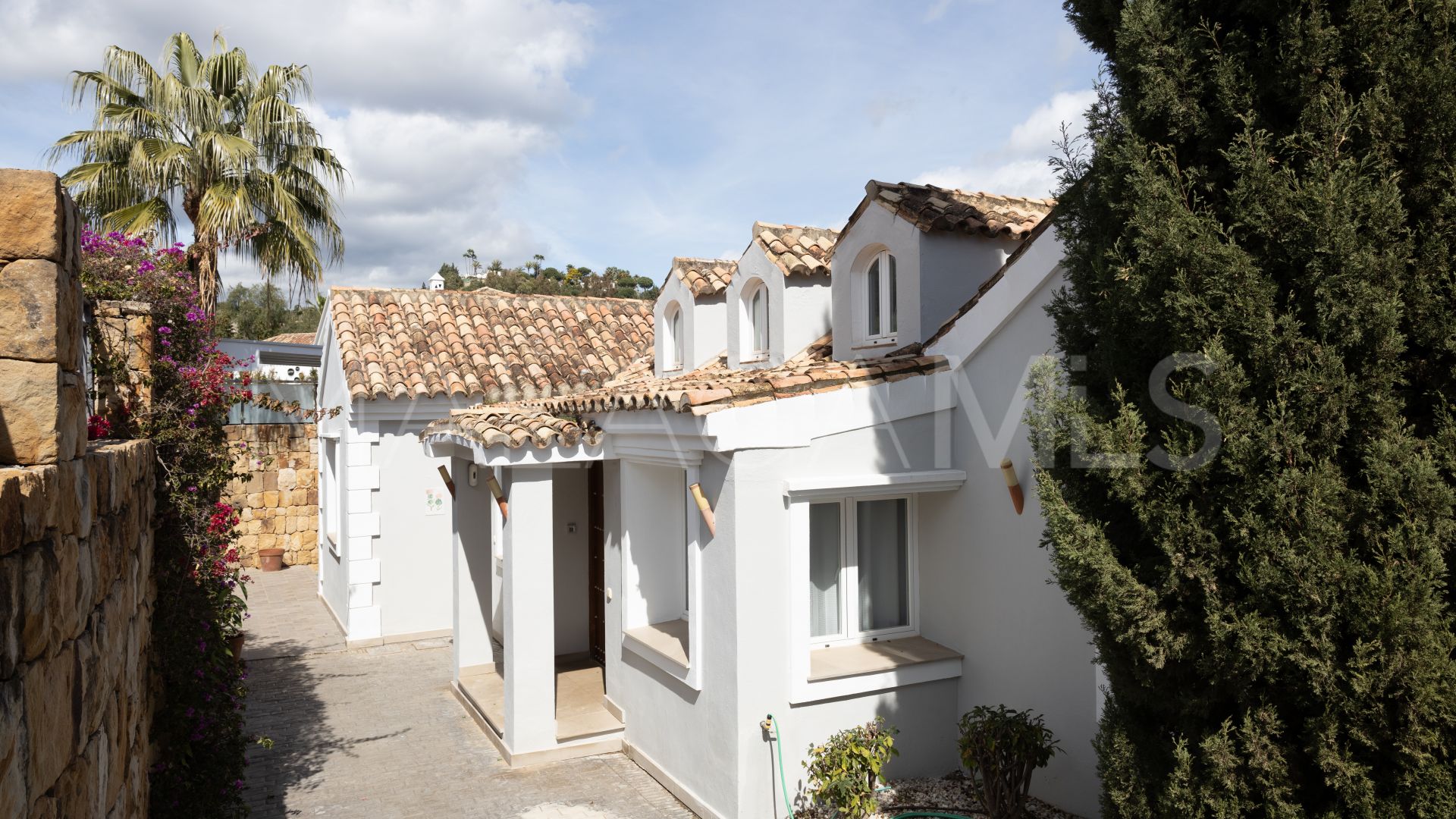 Hus i byn for sale in Haza del Conde