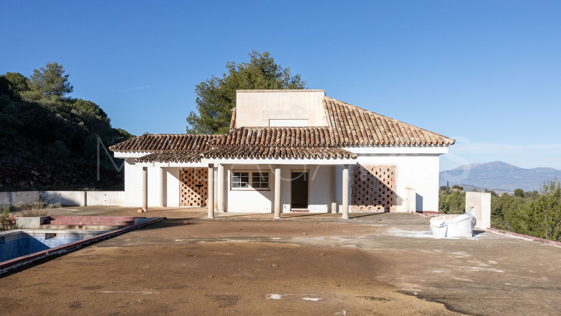 Alhaurin el Grande, villa a la venta de 9 bedrooms