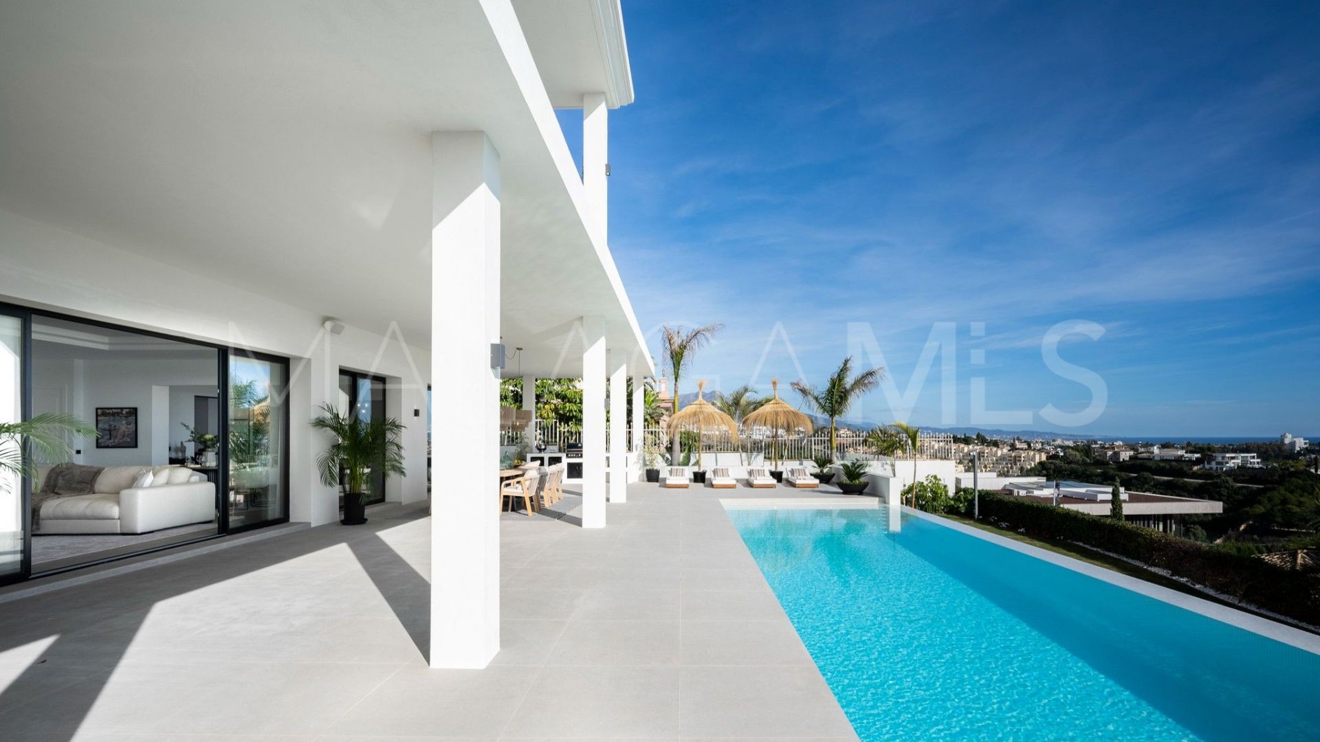 Villa for sale in Los Flamingos