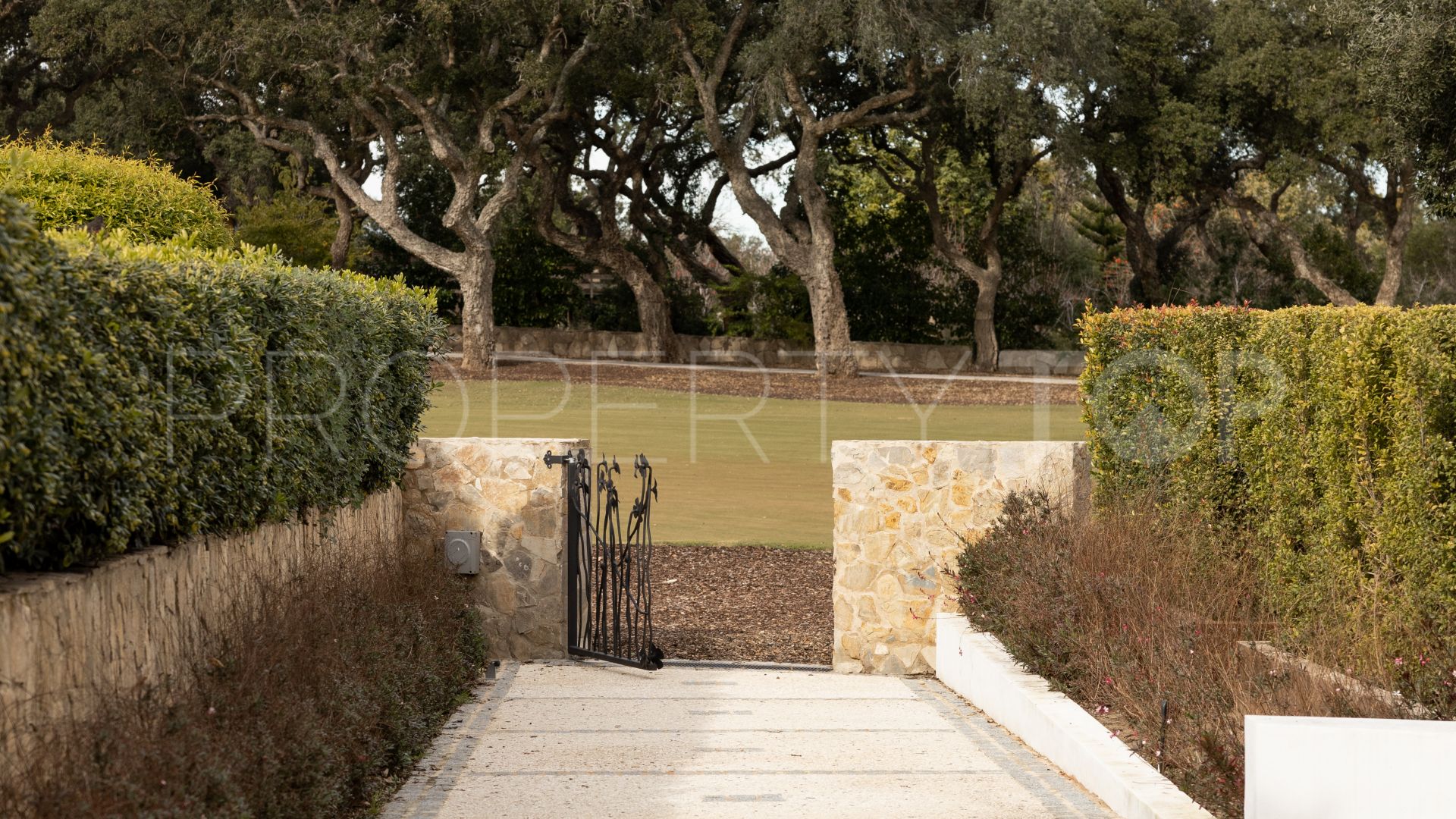 San Roque Golf villa for sale