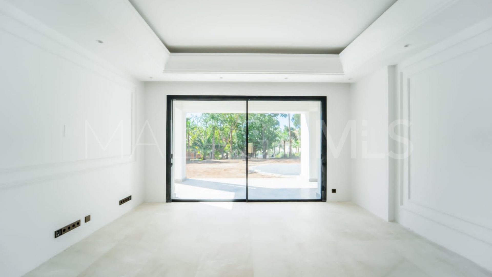 Villa for sale in Sierra Blanca