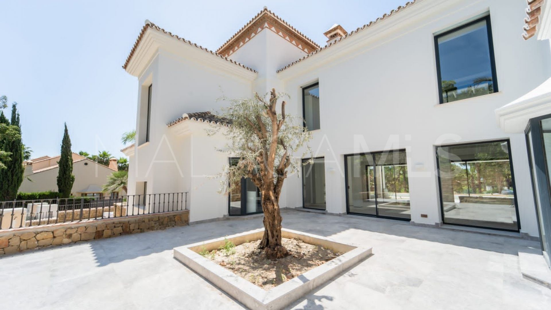 Villa for sale in Sierra Blanca