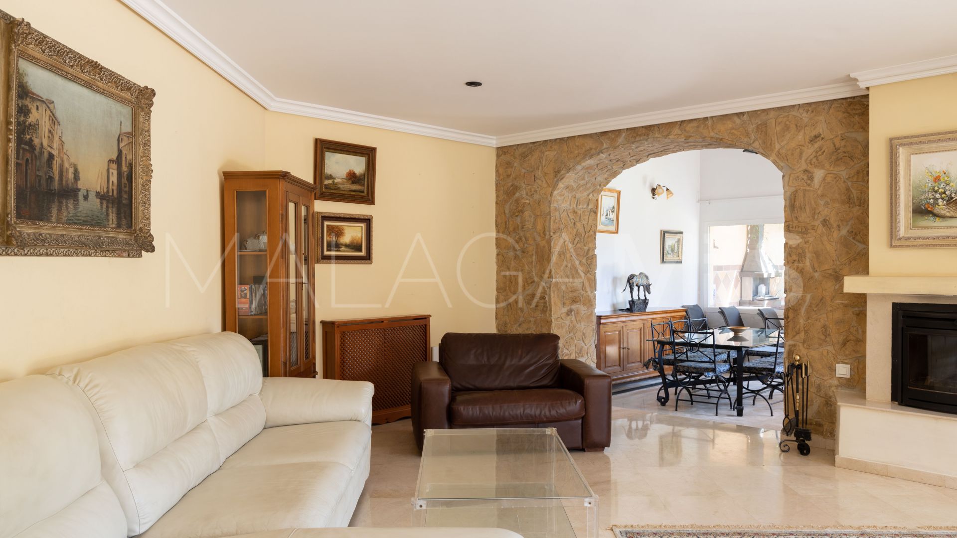 Hus i byn for sale in Marbella City