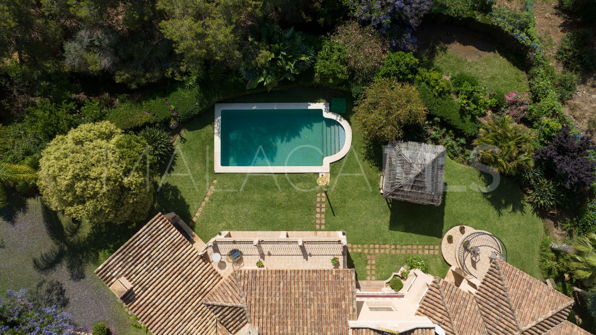 Hus i byn for sale in Marbella City