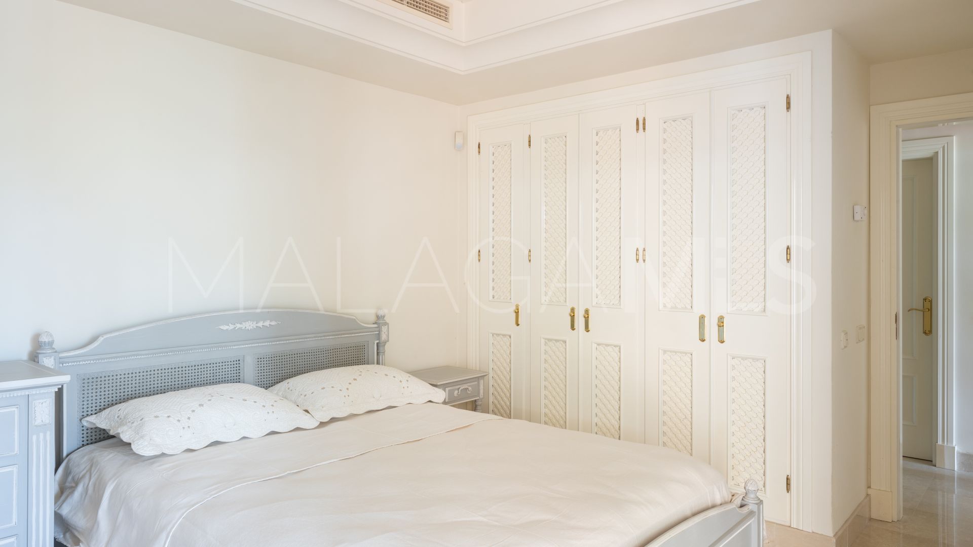 Apartamento planta baja for sale de 3 bedrooms in Marbella - Puerto Banus