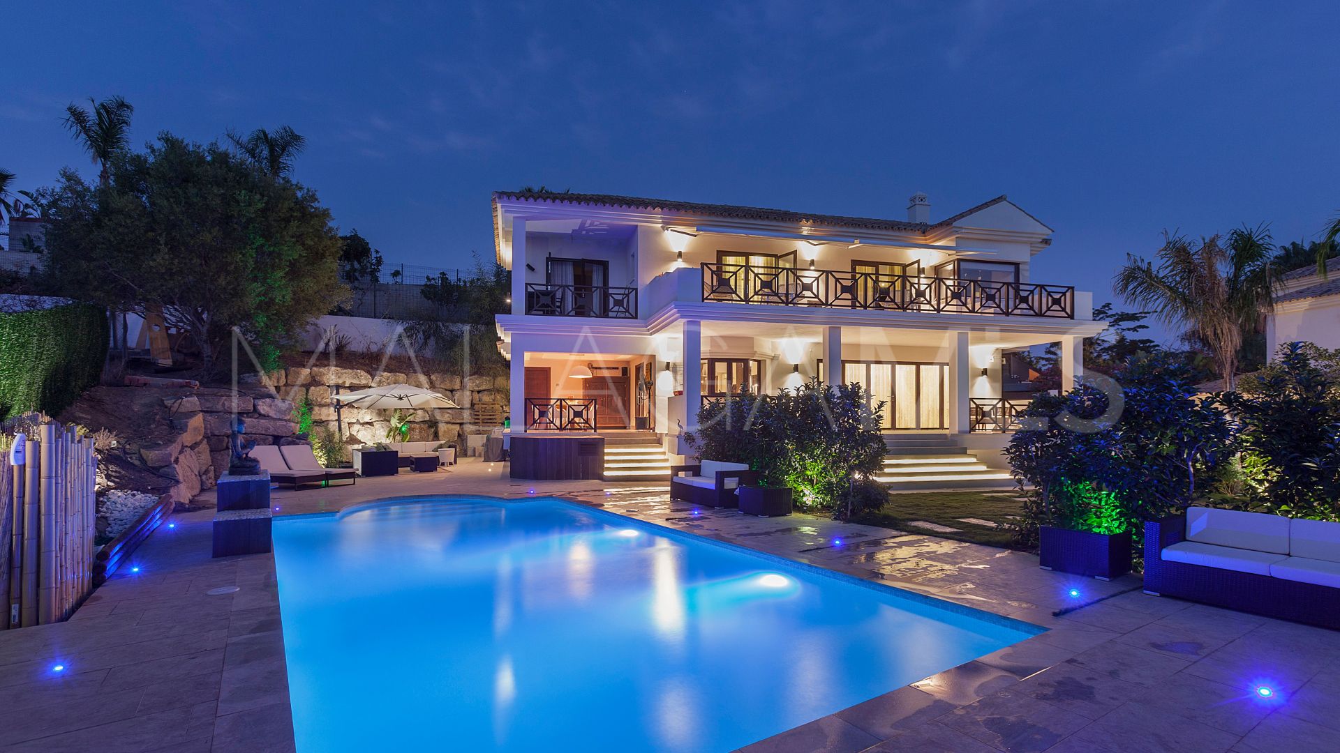 Los Naranjos, villa with 6 bedrooms for sale