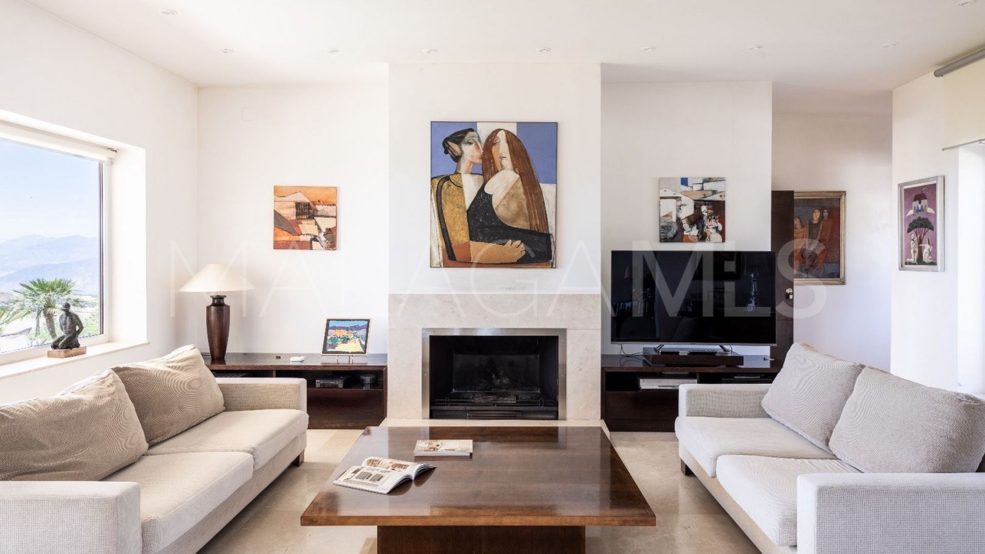 Villa for sale in Antequera