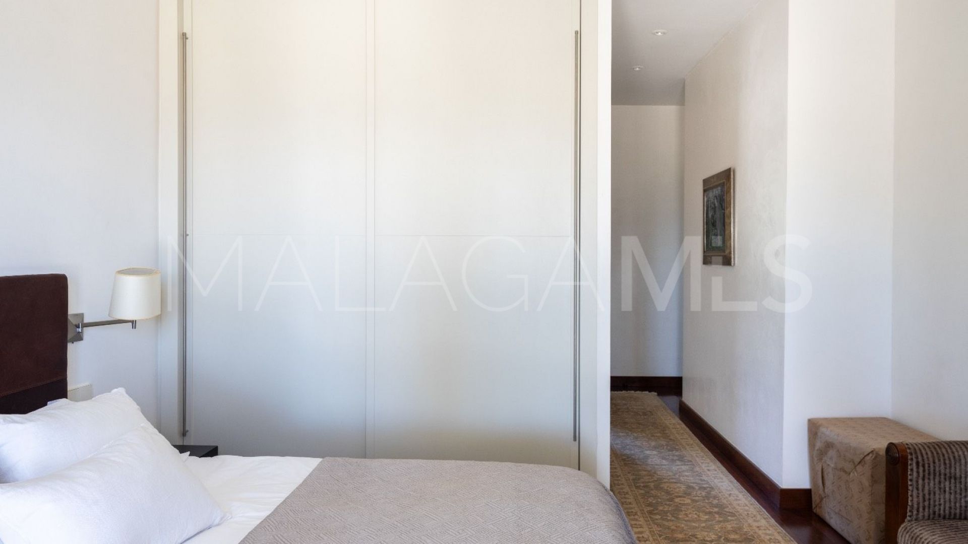 Villa for sale in Antequera