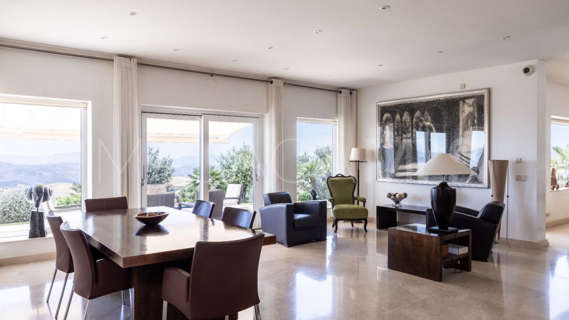 Villa for sale in Antequera