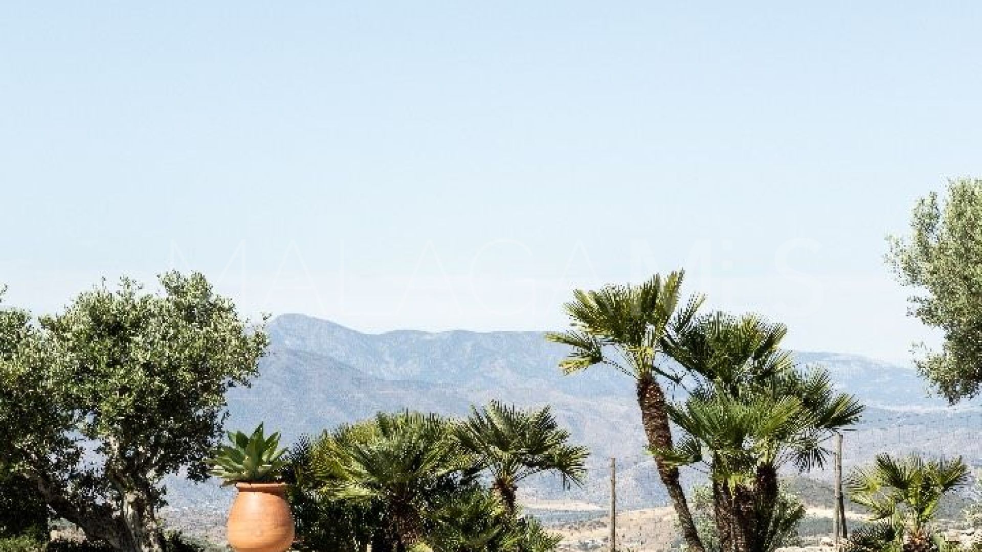 Villa for sale in Antequera