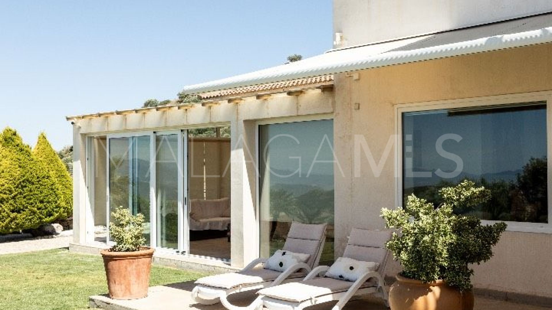 Villa for sale in Antequera