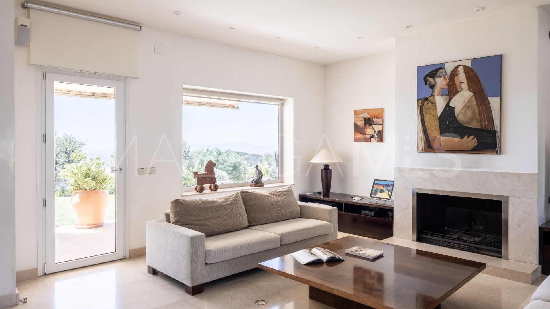 Villa for sale in Antequera