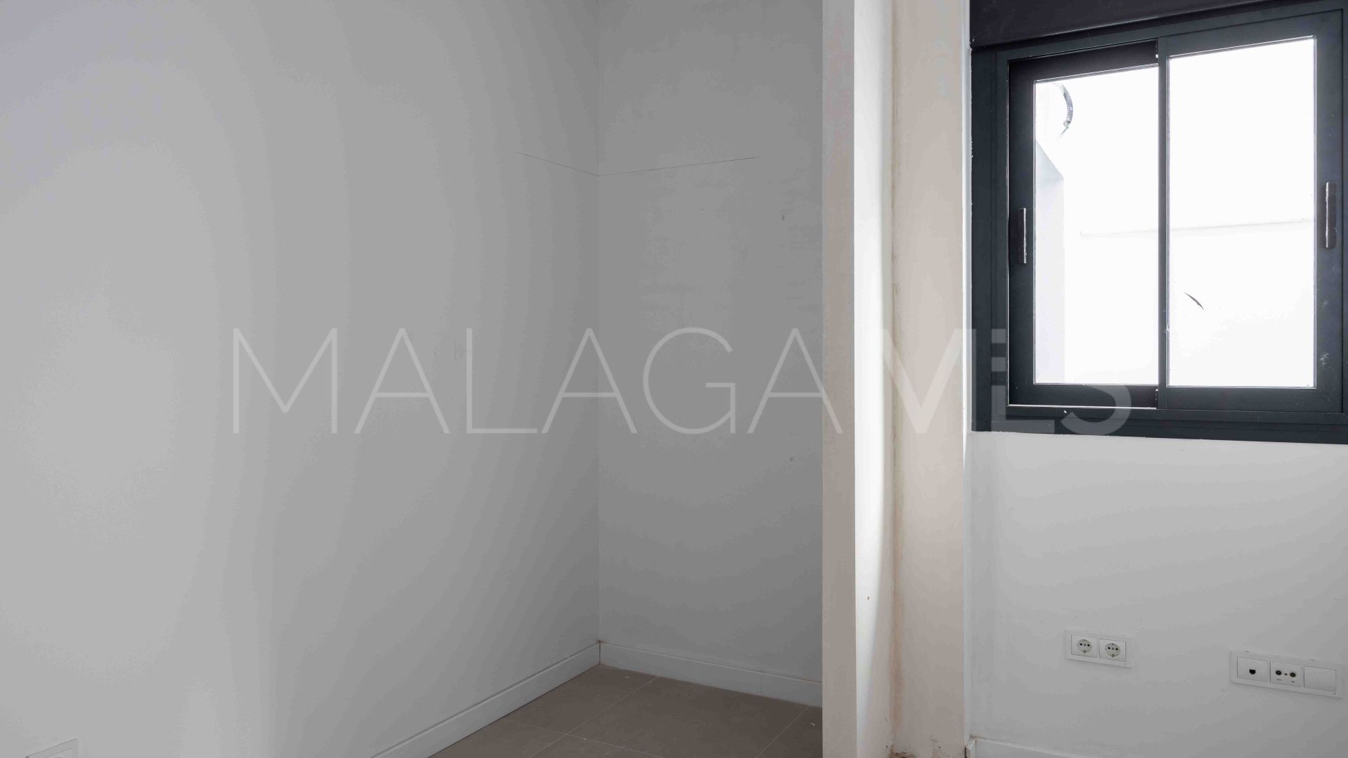 Apartamento planta baja for sale in Las Lagunas de 1 bedroom
