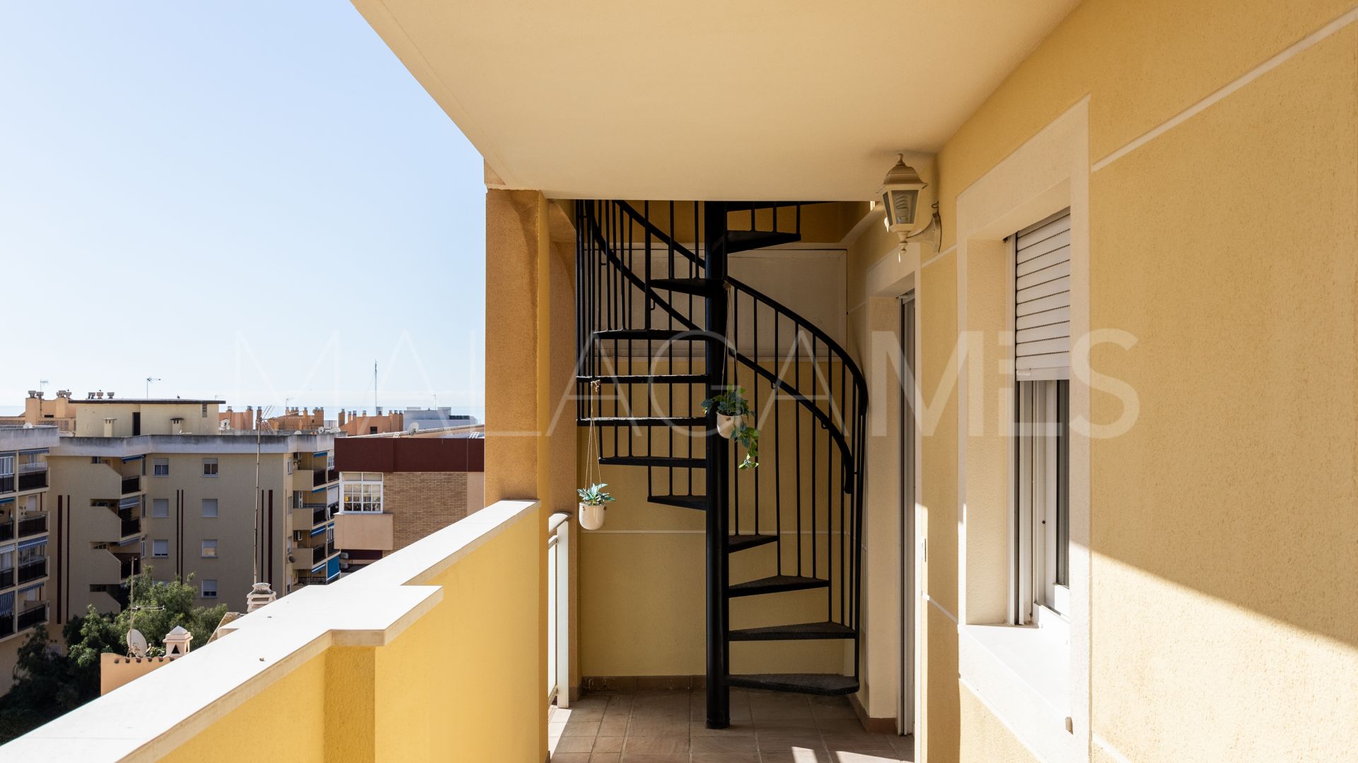 For sale apartment with 2 bedrooms in Rincón de la Victoria