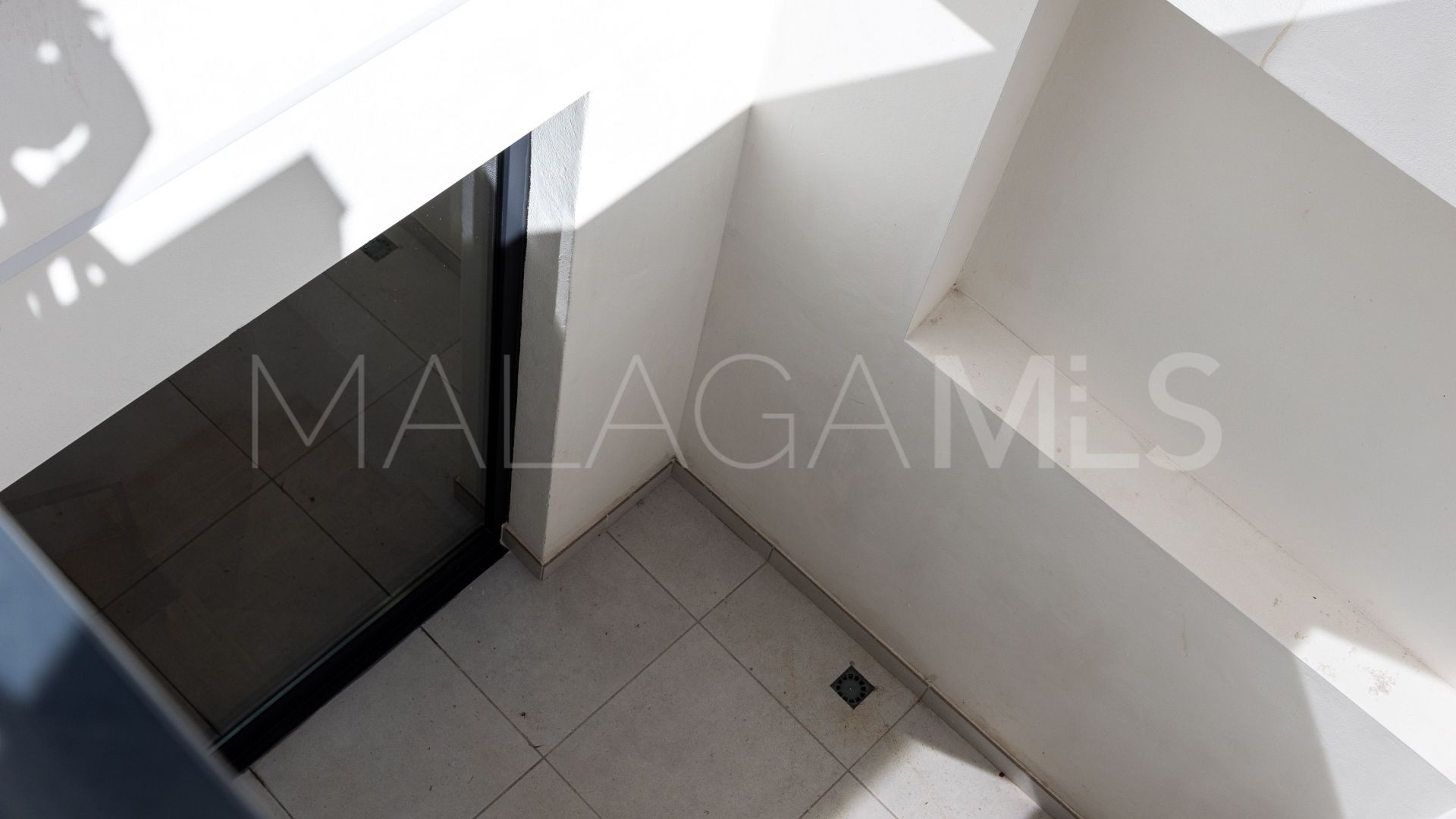 For sale Malaga house with 2 bedrooms