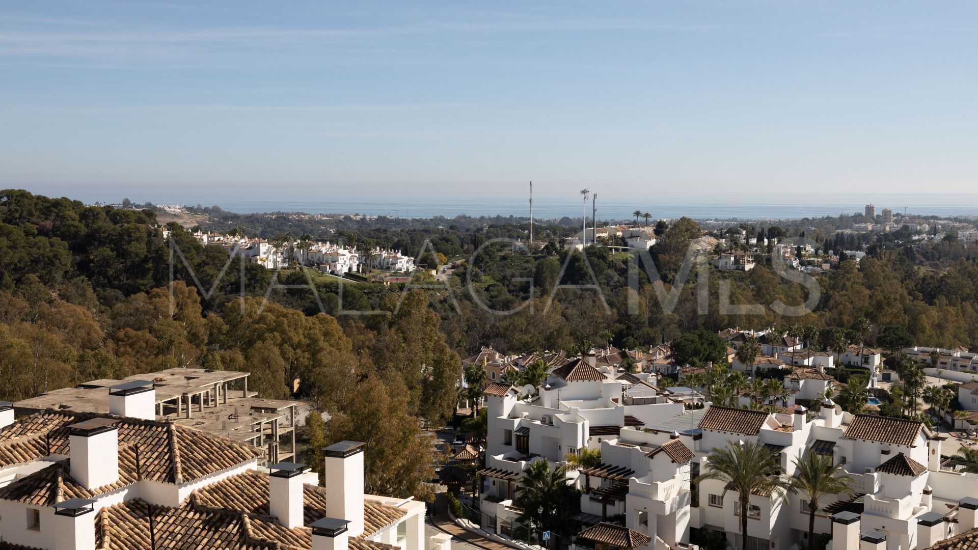 Lägenhet for sale in 9 Lions Residences