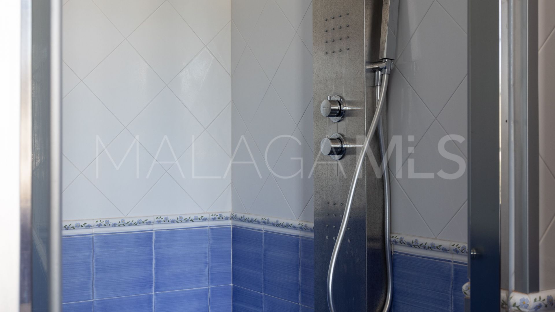 Villa for sale in San Pedro de Alcantara
