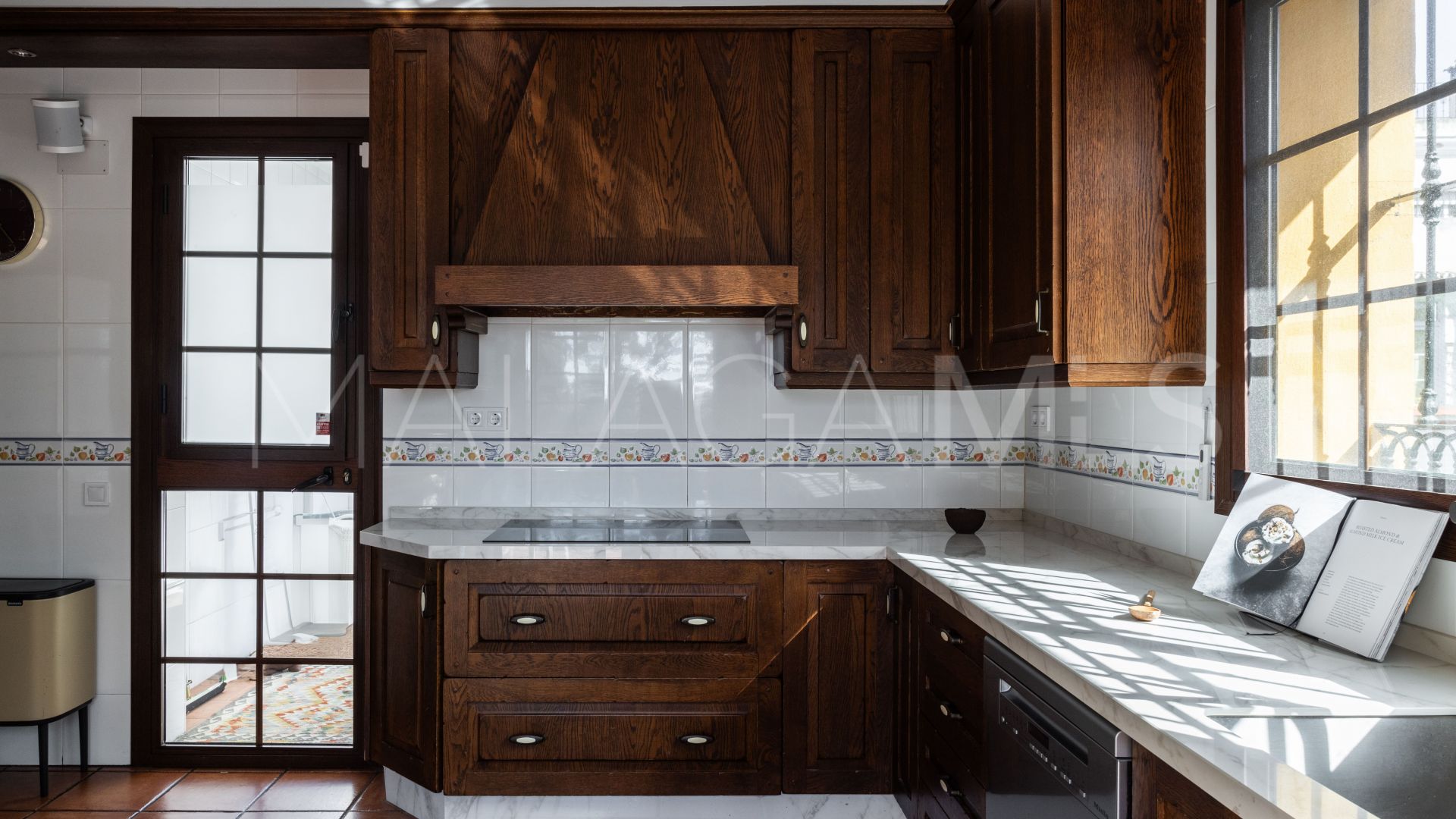 Villa for sale in San Pedro de Alcantara
