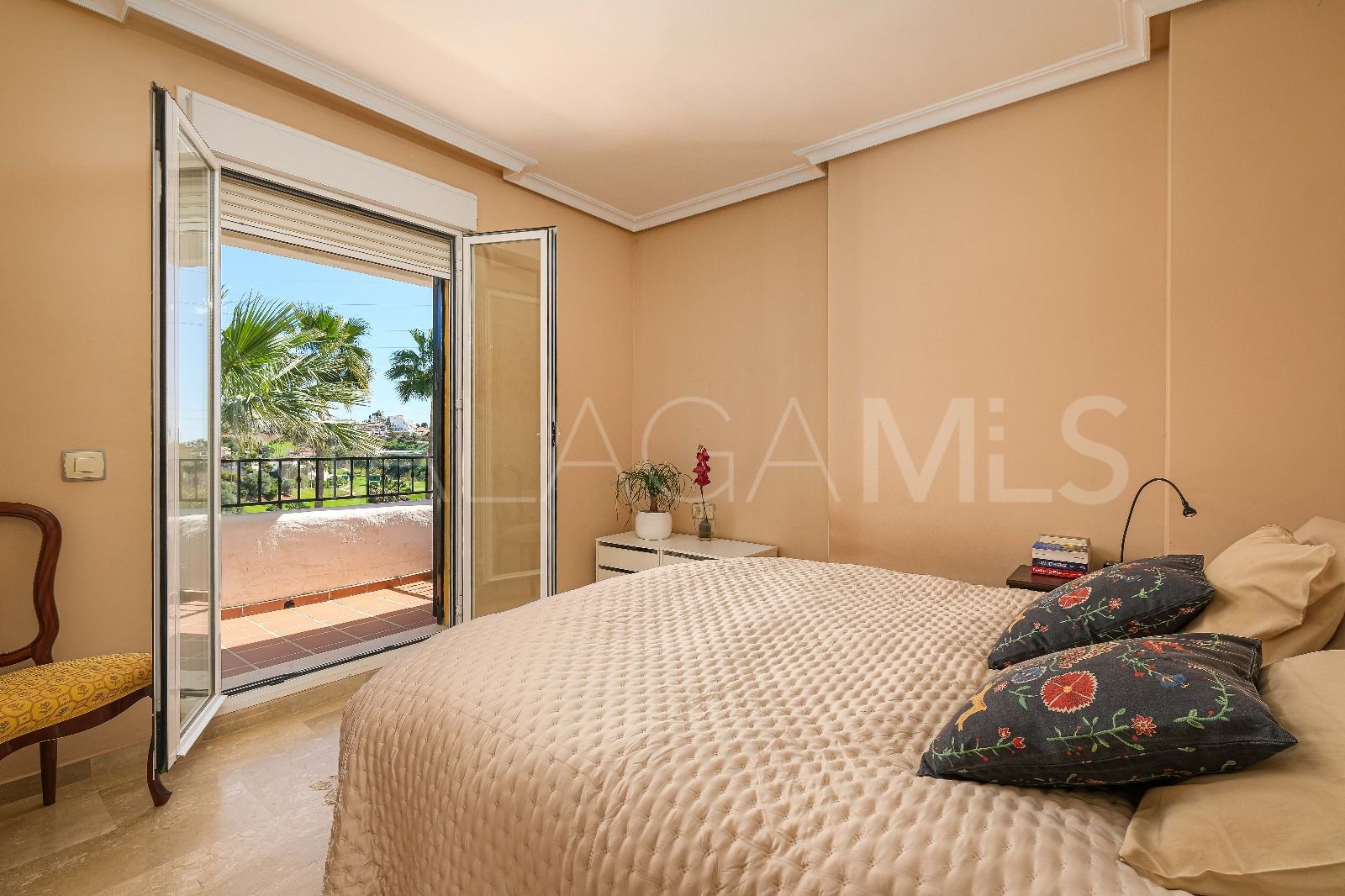 Se vende adosado in Riviera del Sol with 3 bedrooms