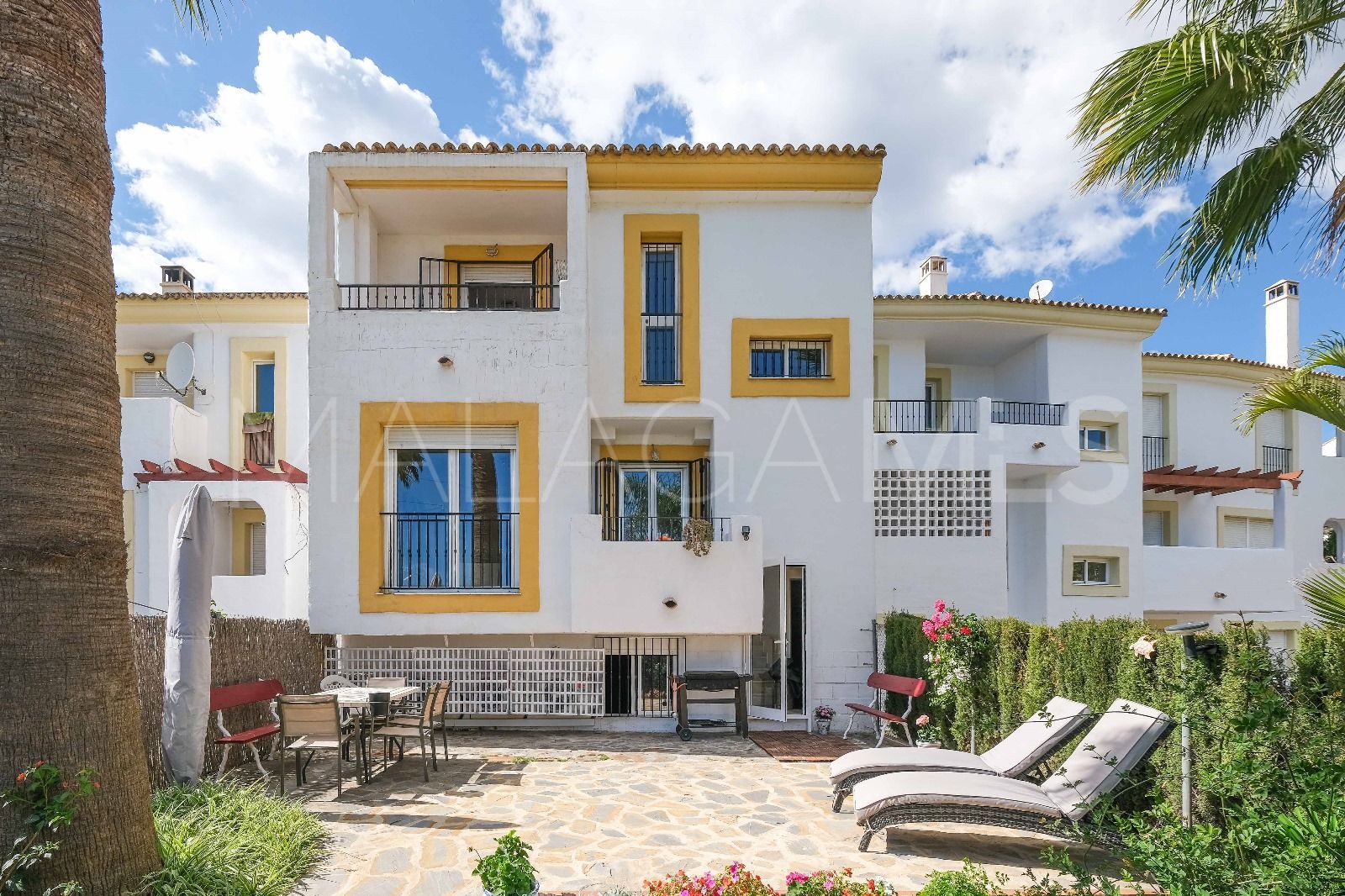 Se vende adosado in Riviera del Sol with 3 bedrooms