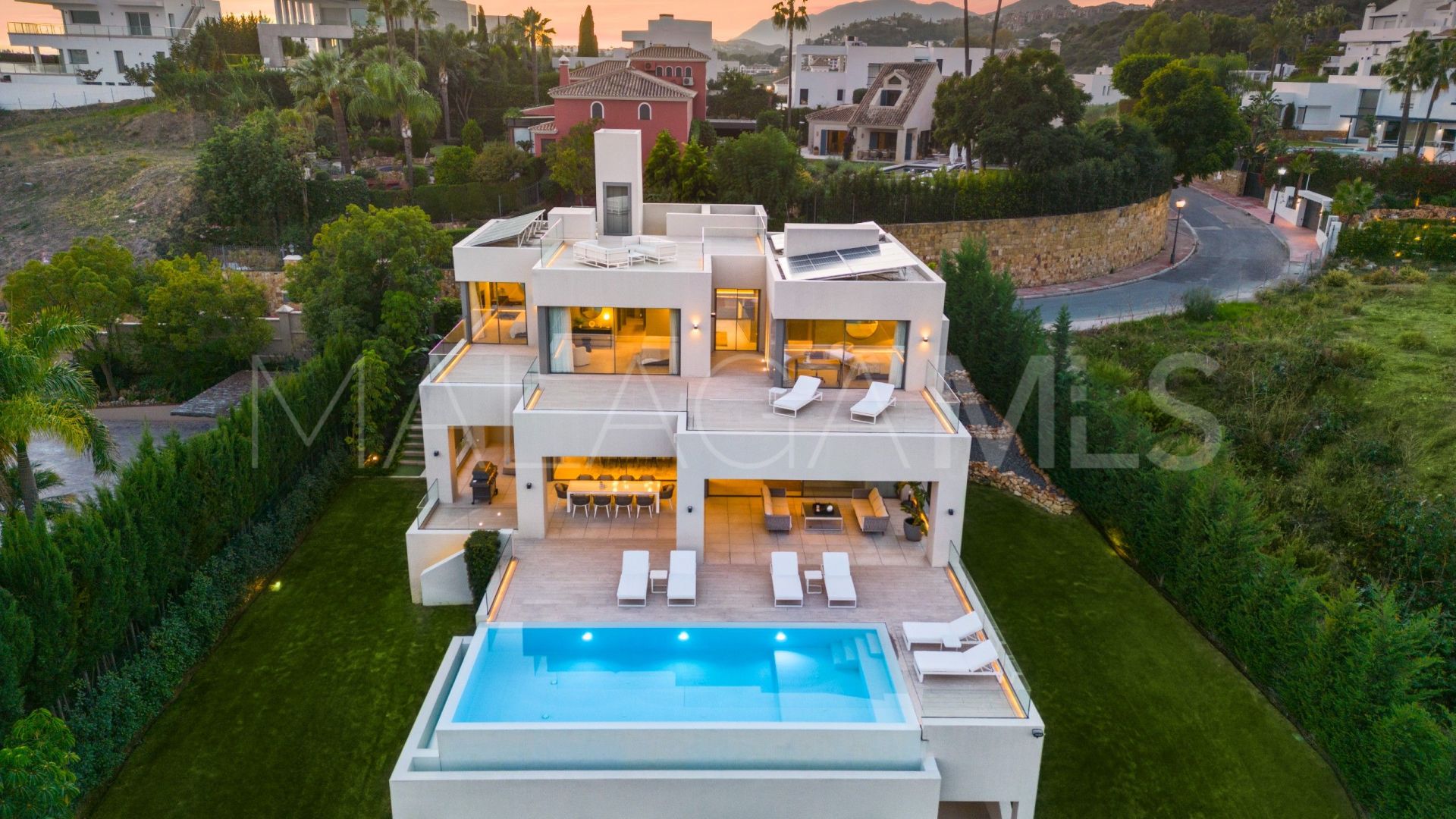 Villa for sale in Haza del Conde