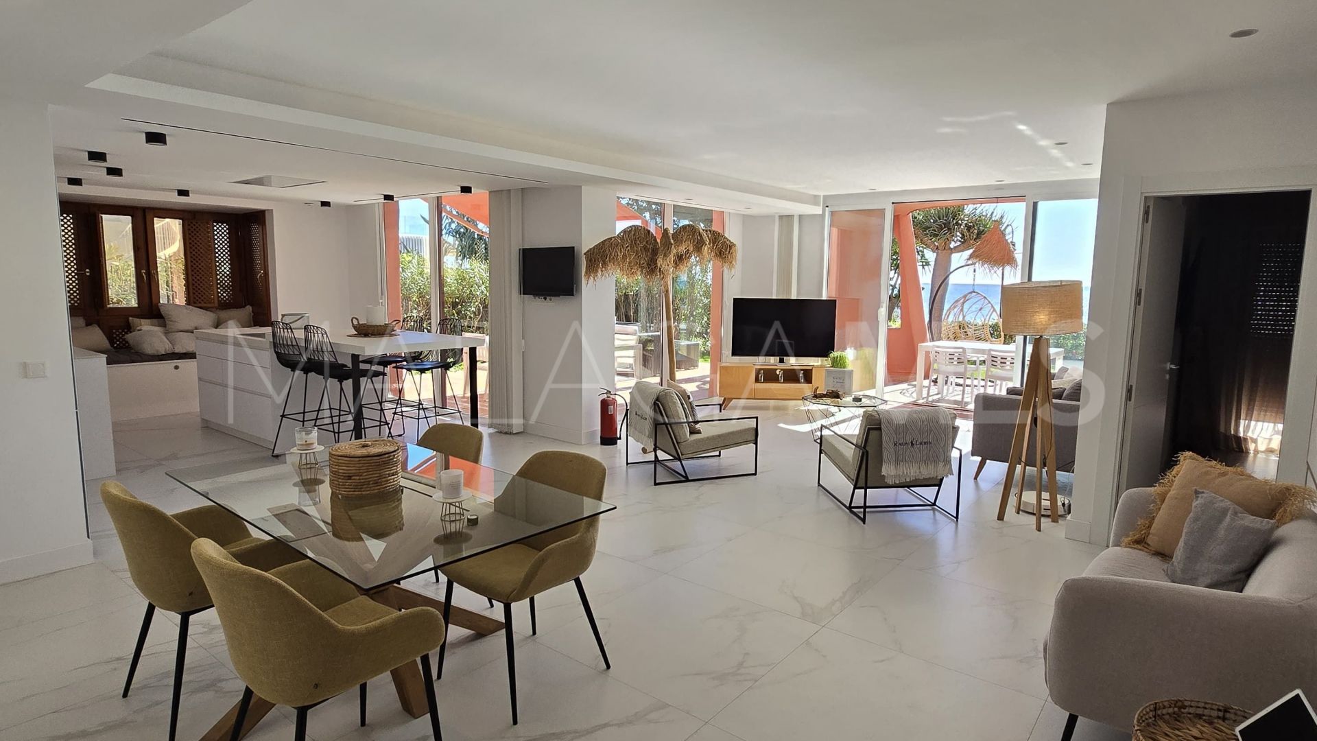 Markplanslägenhet for sale in Menara Beach