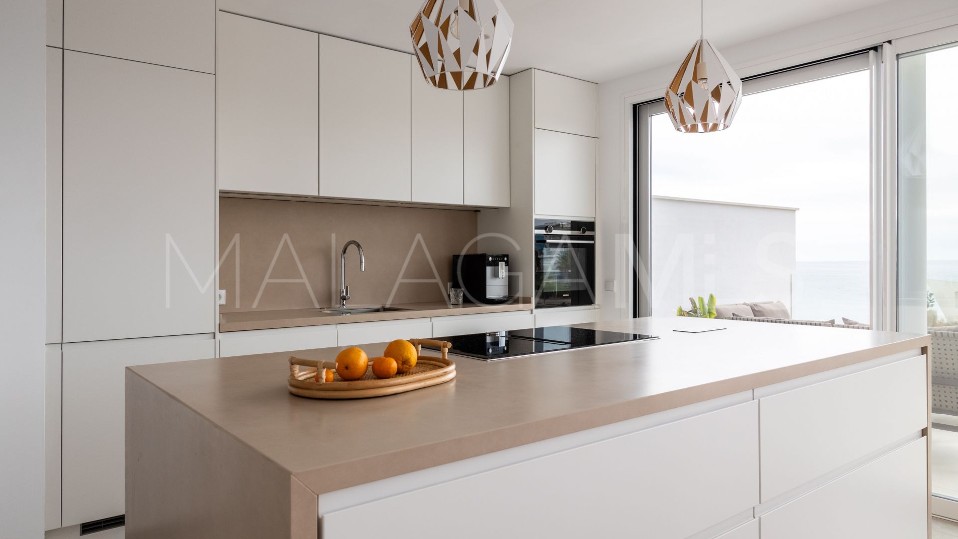Duplex penthouse for sale in Reserva del Higuerón