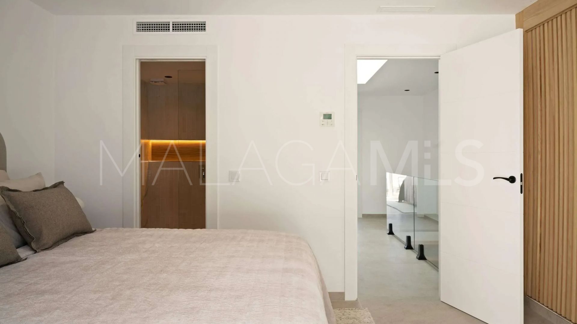 For sale town house in Aloha