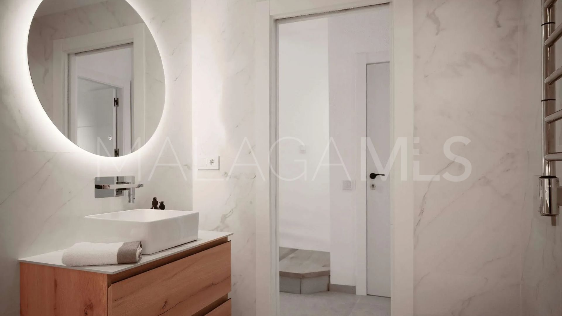 For sale town house in Aloha