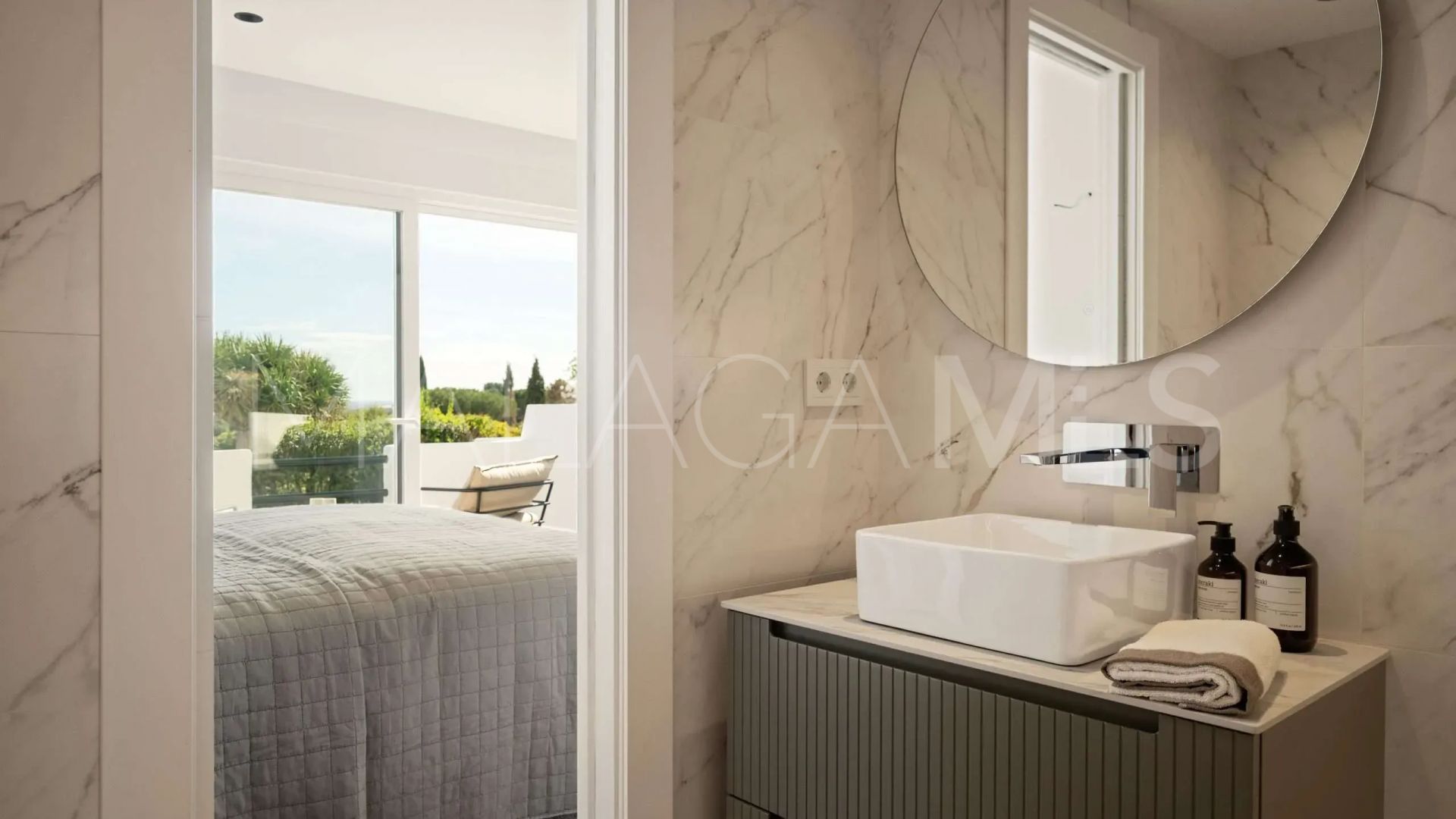 For sale town house in Aloha