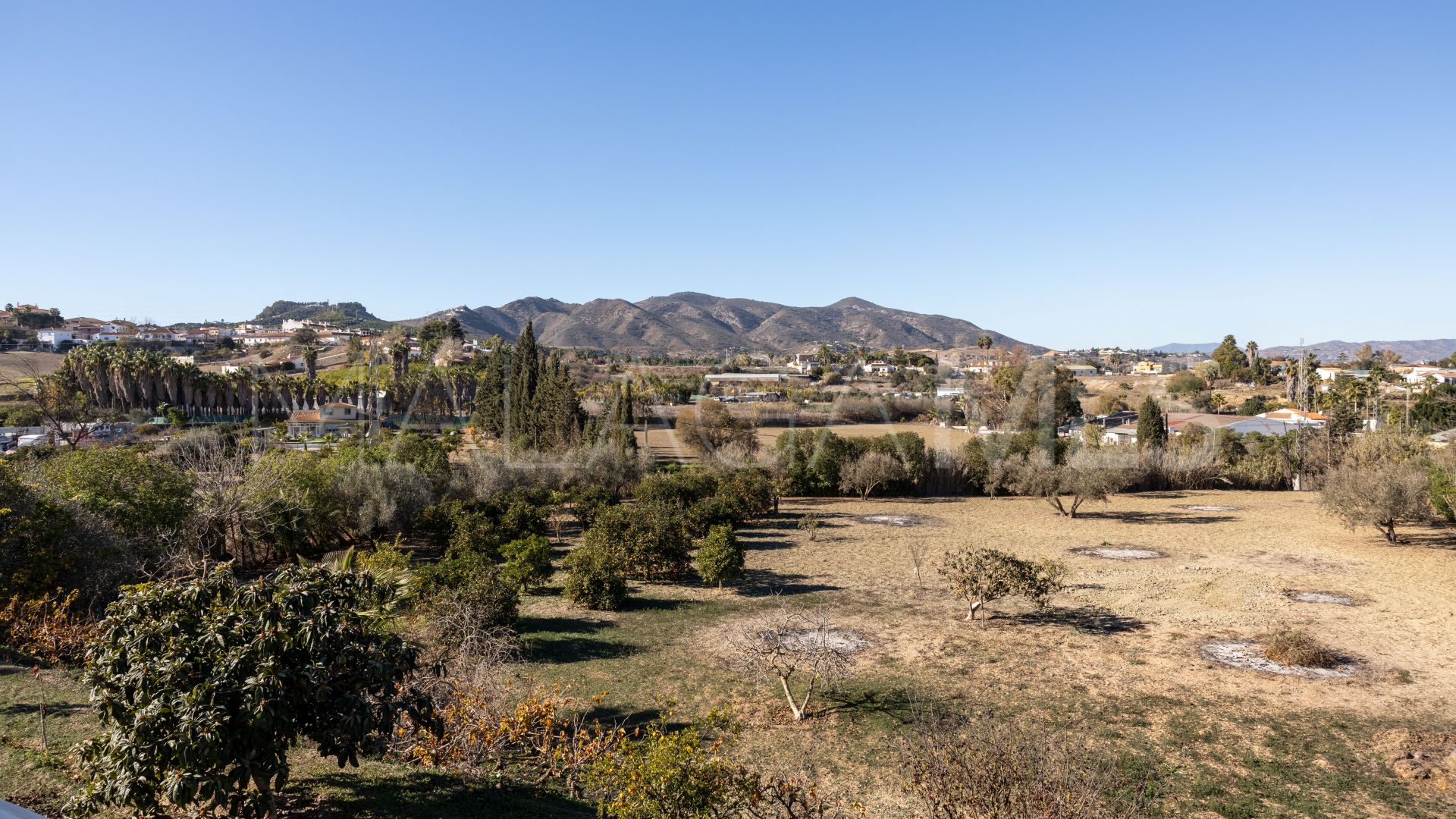 Finca for sale in Alhaurin de la Torre