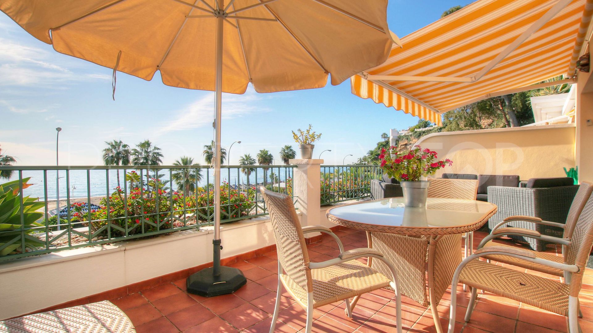 For sale Nerja 2 bedrooms apartment