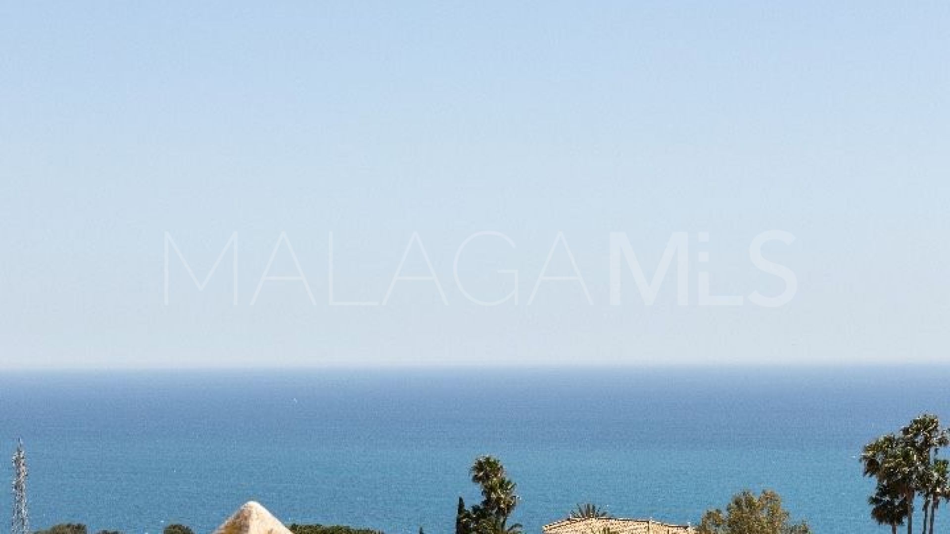 Villa for sale in Benalmadena