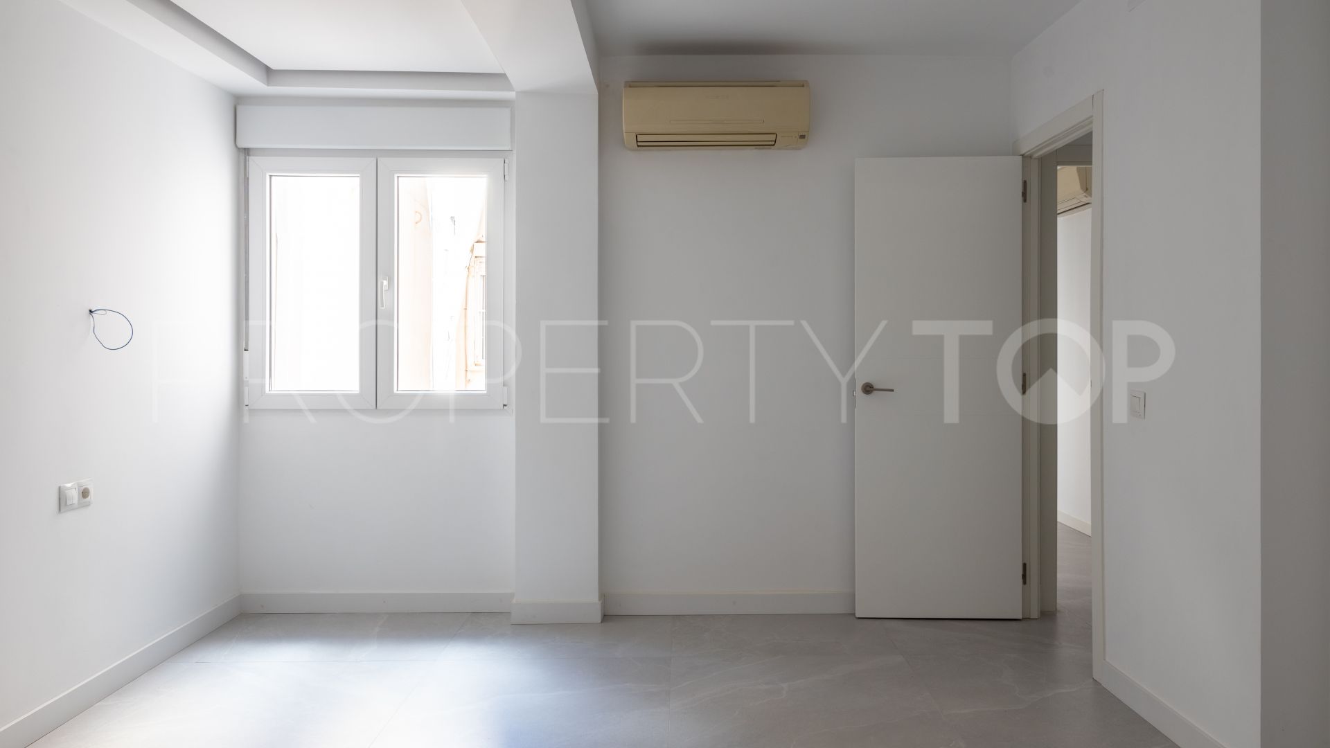 Buy apartment in Centro Histórico with 4 bedrooms