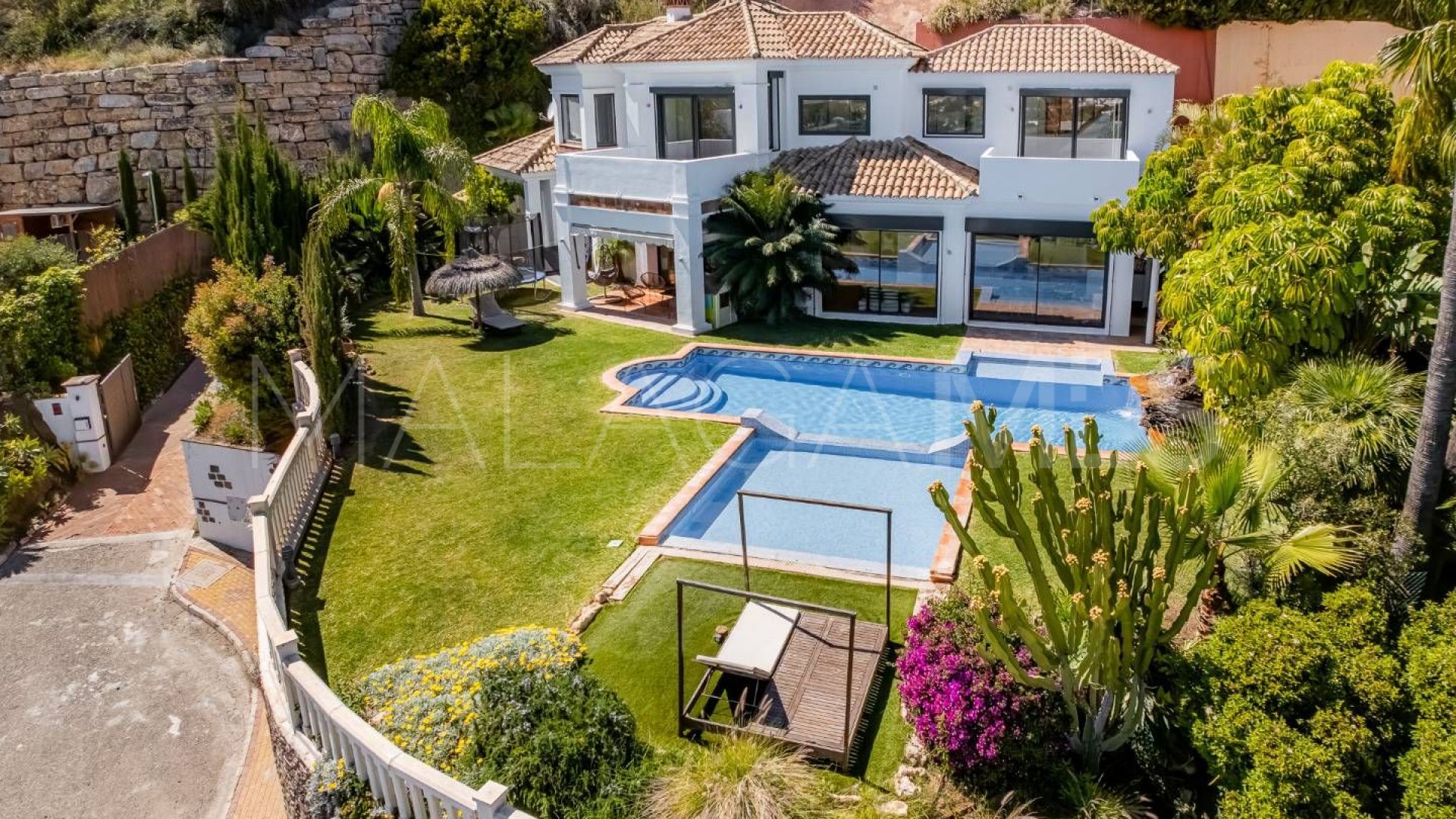 Villa a la venta with 5 bedrooms in Puerto del Almendro