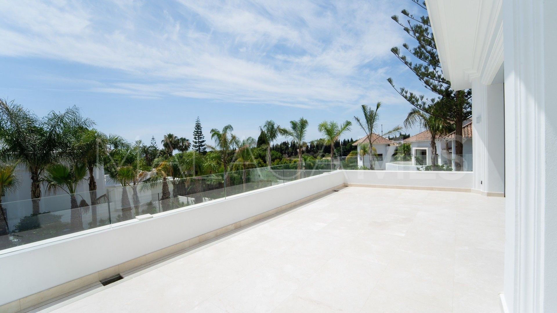 6 bedrooms Las Lomas del Marbella Club villa for sale