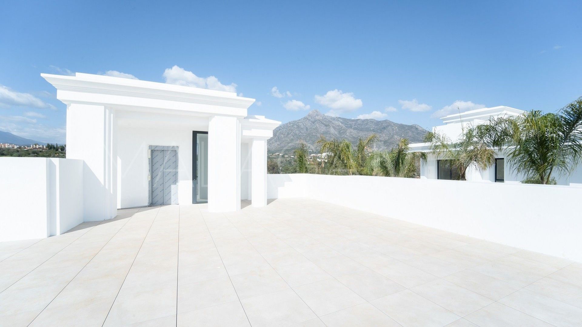 6 bedrooms Las Lomas del Marbella Club villa for sale