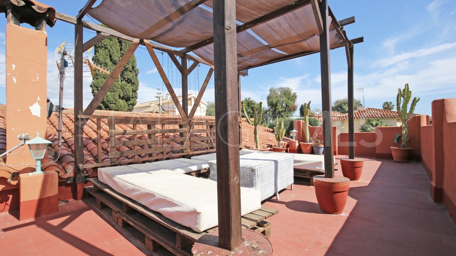 Villa for sale in El Real Panorama