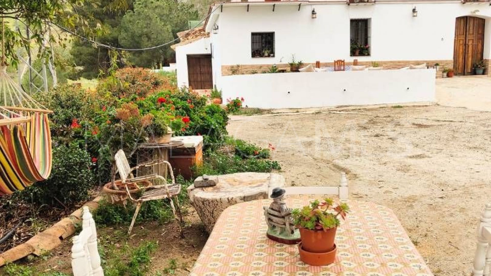 For sale Malaga house with 5 bedrooms