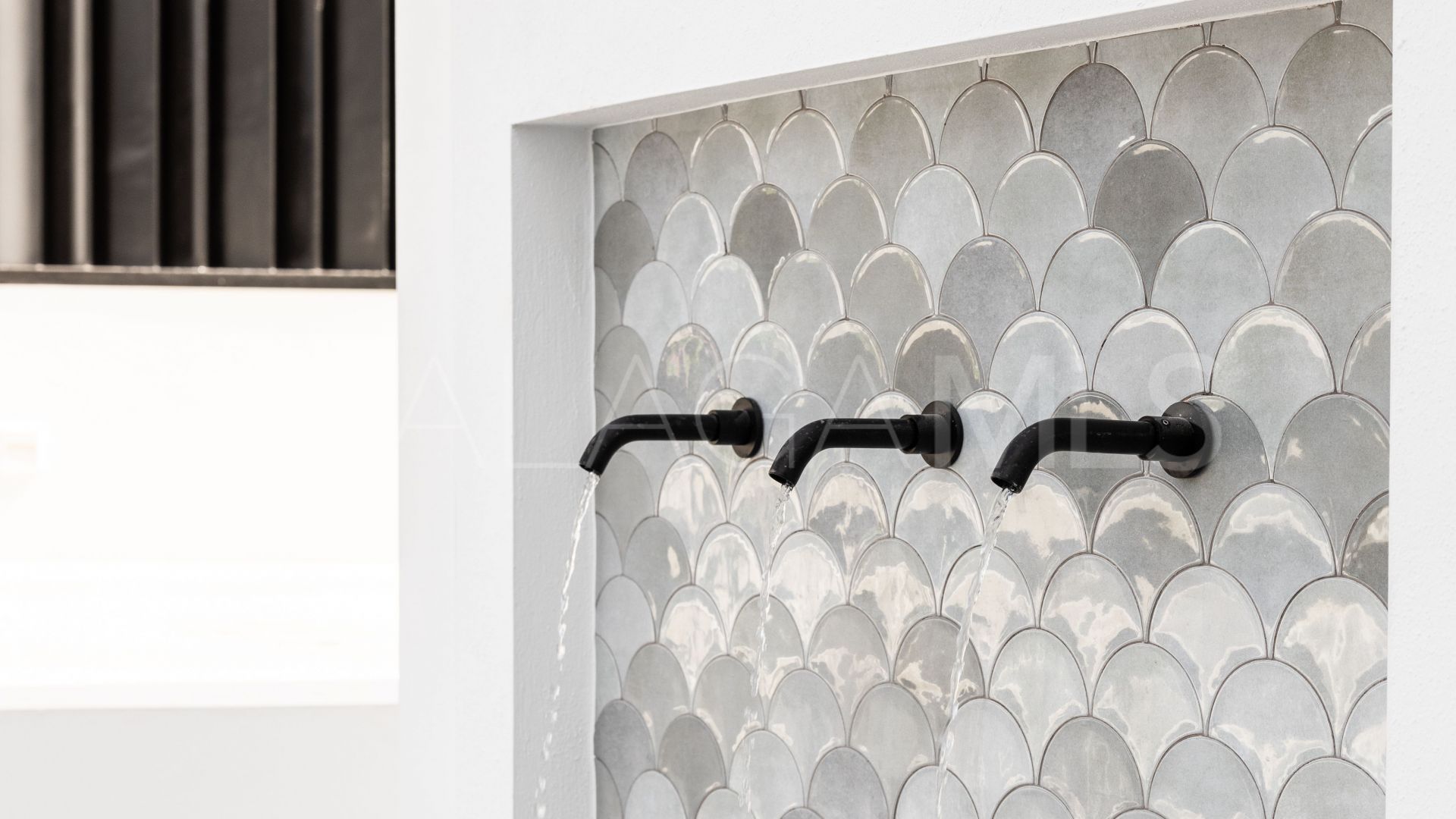 Villa for sale in Marbesa with 5 bedrooms