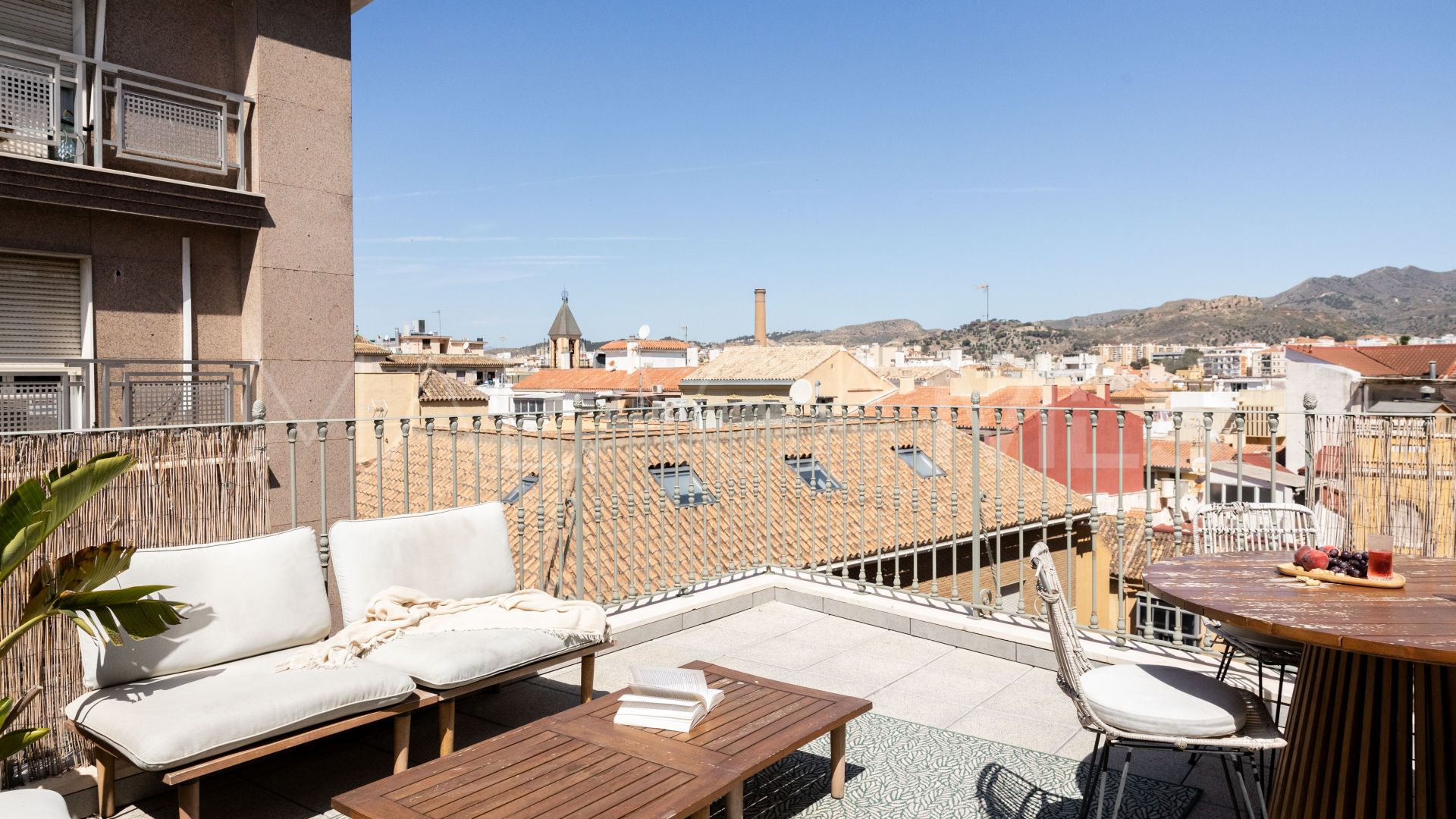 Duplex penthouse for sale in Malaga - Centro