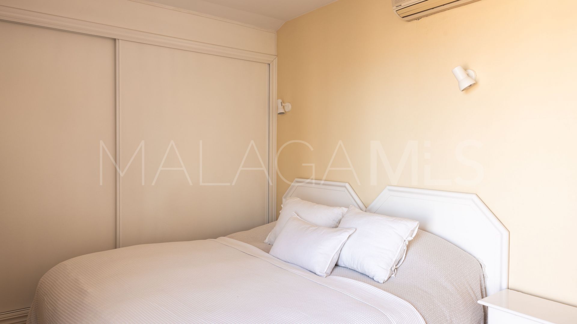 Takvåning for sale in El Higueron