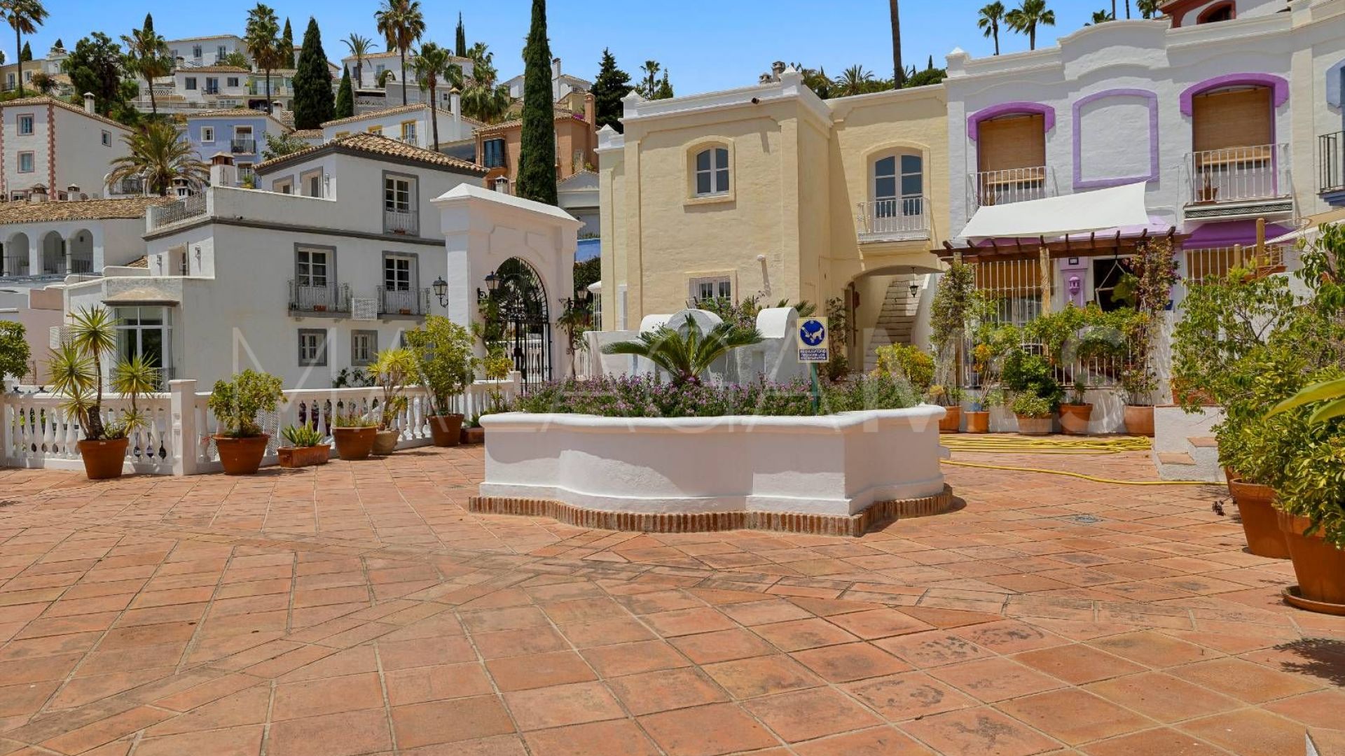 Reihenhaus for sale in Benahavis