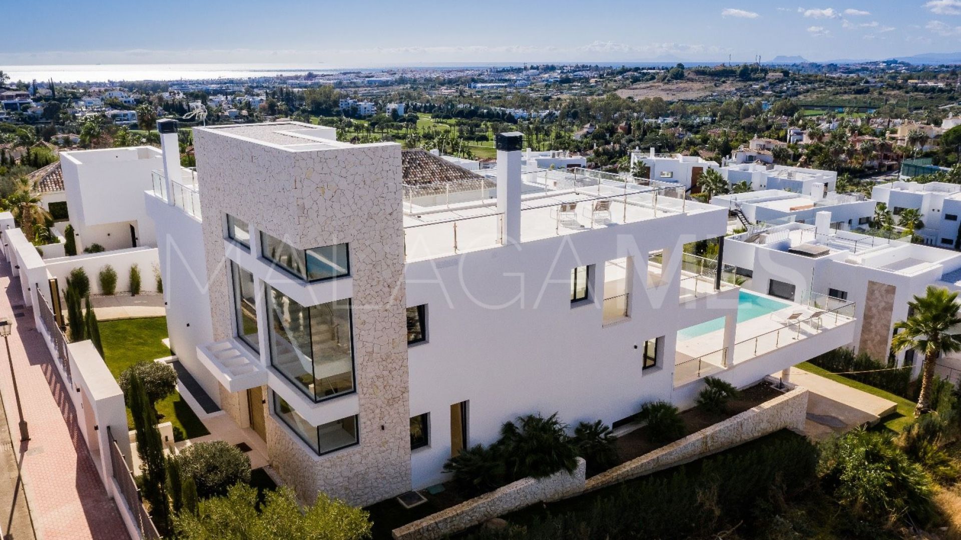 Haus for sale in Nueva Andalucia