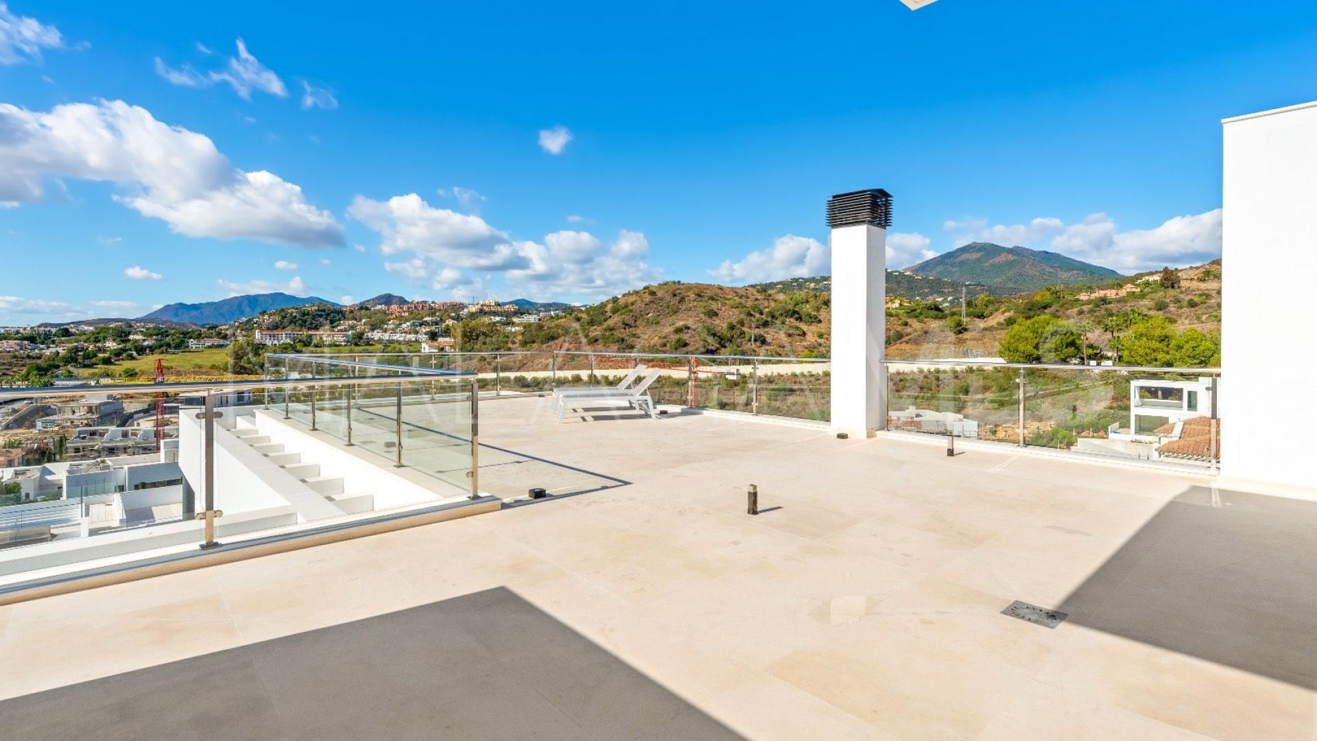 Haus for sale in Nueva Andalucia