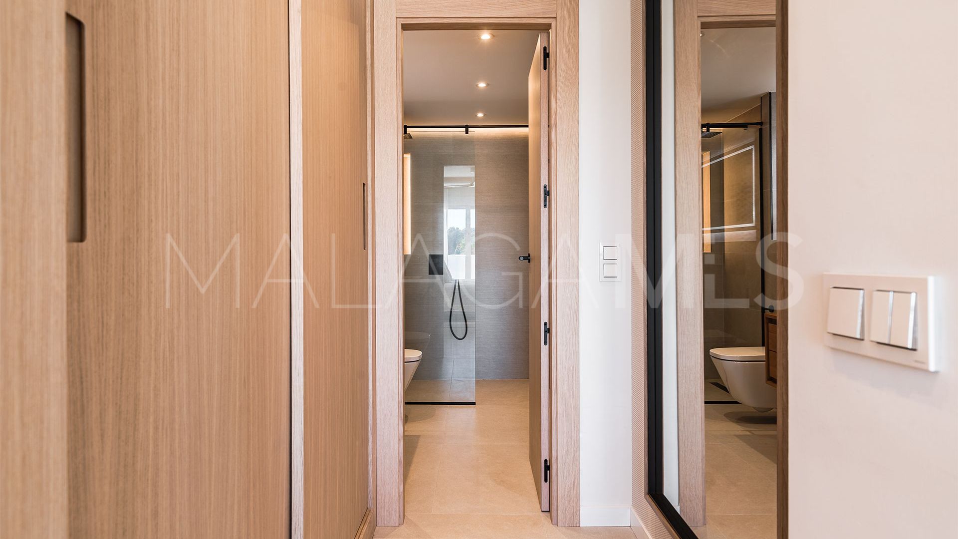 For sale apartment with 2 bedrooms in Nueva Andalucia